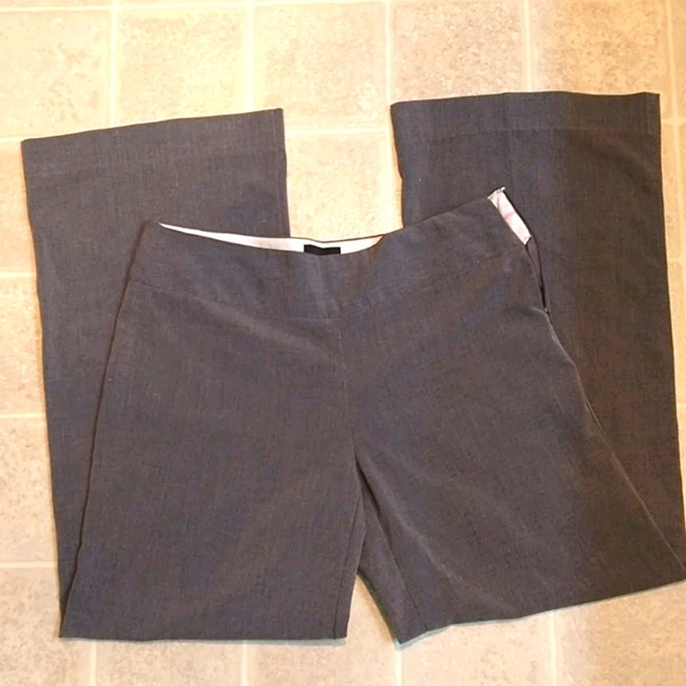 NWOT The Limited size 8x28.5" gray slacks